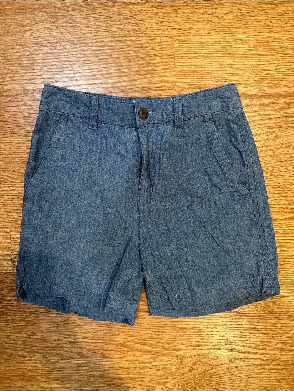 GAP Women’s Blue High-Waisted Girlfriend Khaki Shorts - 100% Cotton - Size 0